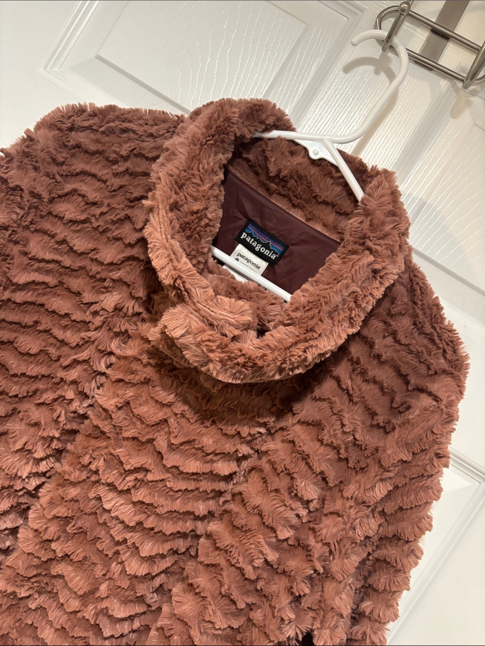 PATAGONIA Women's Pelage Faux Fur Cocoa Husk Mauve Brown Jacket